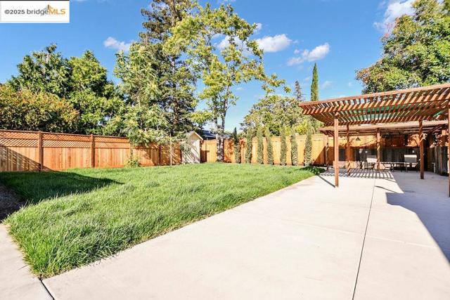 5071 Bonwell Drive, Concord CA: https://media.crmls.org/mediaz/72666daa-afe0-4852-868e-85a6cf290826.jpg