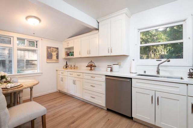 383 Riverview, Boulder Creek CA: https://media.crmls.org/mediaz/72666e25-ab1d-4e82-a09c-397cea7b32d2.jpg