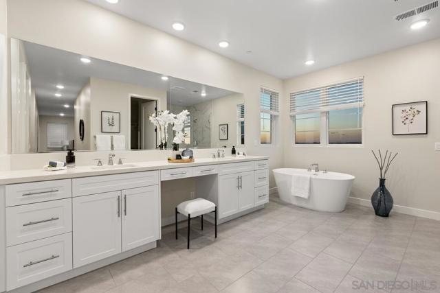 Image 28 of 43 For 6418 Fischer Way