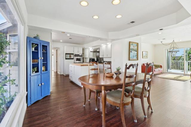 Detail Gallery Image 4 of 72 For 1607 Hunsaker St, Oceanside,  CA 92054 - 4 Beds | 3 Baths