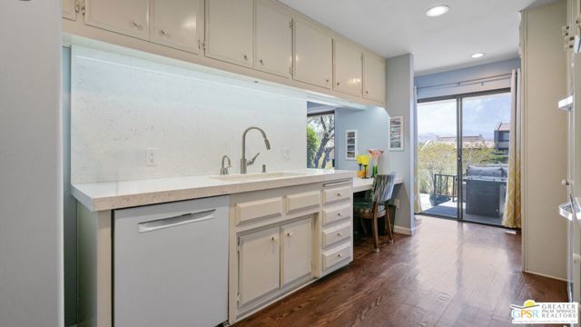 355 N Avenida Caballeros #6, Palm Springs, CA 92262