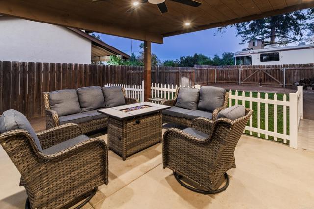 Detail Gallery Image 31 of 42 For 435 W Hawthorne St, Fallbrook,  CA 92028 - 3 Beds | 1/1 Baths