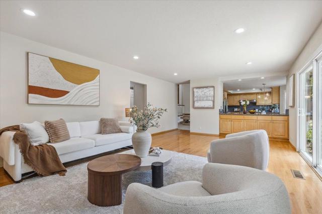 5950 Crossmont Circle, San Jose CA: https://media.crmls.org/mediaz/726a913b-c1f8-4de0-bc1a-5fe762da18cf.jpg