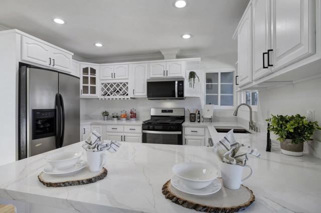 1075 Summerfield Drive, San Jose CA: https://media.crmls.org/mediaz/726b2d14-6b25-4144-85bc-8a4a017f9307.jpg
