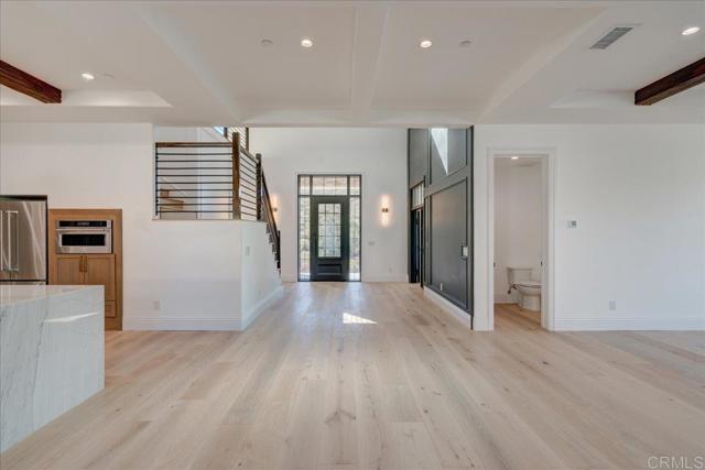 24321 Barona Mesa Road, Ramona CA: https://media.crmls.org/mediaz/726b6d6a-0460-4af8-90bd-9b054c7f2b68.jpg