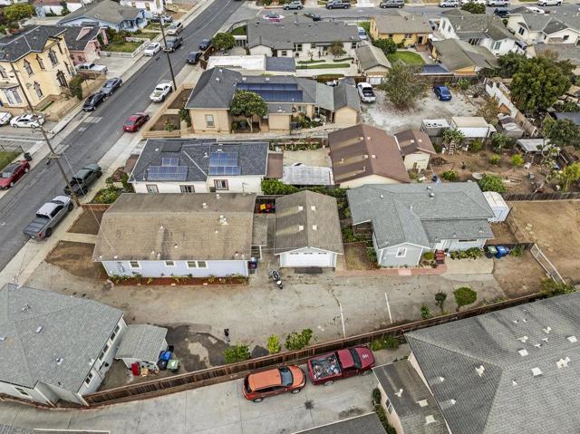 119 Ford Street, Watsonville CA: https://media.crmls.org/mediaz/726c2625-1bc9-4972-9361-c027d84118a6.jpg