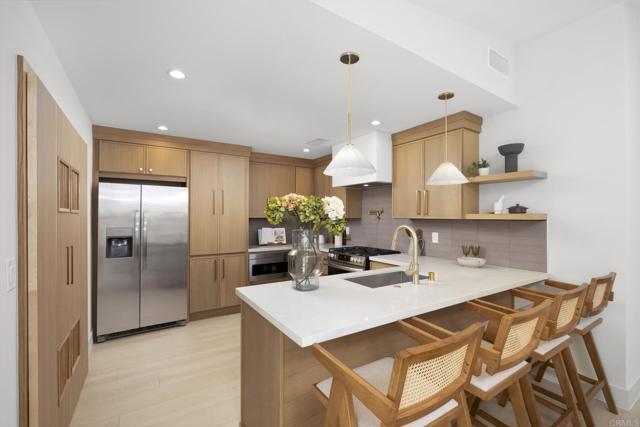 Detail Gallery Image 9 of 23 For 4826 Maricopa St, Torrance,  CA 90503 - 3 Beds | 2 Baths
