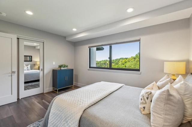 205 Wooded View Drive, Los Gatos CA: https://media.crmls.org/mediaz/726e2fe9-7fc3-4db6-9369-ff585d3d3a31.jpg