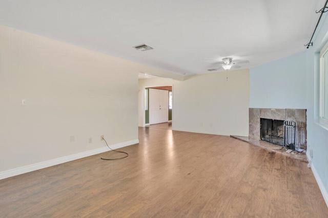 7592 Hanford Avenue, Yucca Valley CA: https://media.crmls.org/mediaz/726e6ab4-0f1e-4b5c-90fc-54df51c66472.jpg