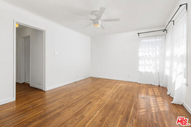 425 West Riverside Drive photo 5