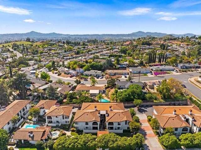 1733 Pepper Drive, El Cajon CA: https://media.crmls.org/mediaz/7270dbca-410b-4d66-a0a9-303482b0f6cb.jpg