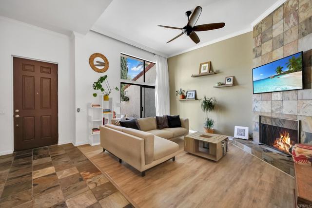 6755 Caminito Del Greco, San Diego CA: https://media.crmls.org/mediaz/72713f8b-5ef2-4126-80ce-1953a23bd802.jpg