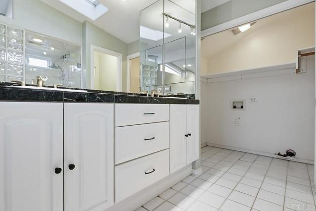 Detail Gallery Image 42 of 70 For 3539 Mount Laurence Dr, San Diego,  CA 92117 - 4 Beds | 3 Baths