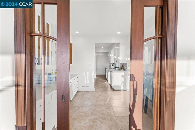 Image 17 of 60 For 900 Spruce Street