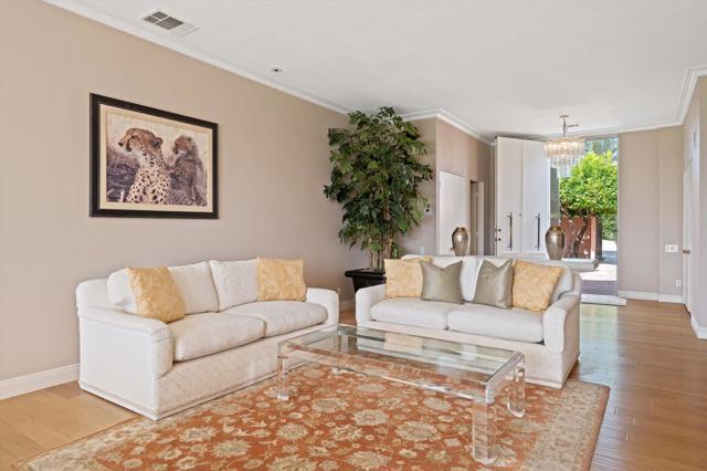 46650 Amir Drive, Palm Desert CA: https://media.crmls.org/mediaz/7271cbbe-b576-436c-9337-8d2536ebf58a.jpg
