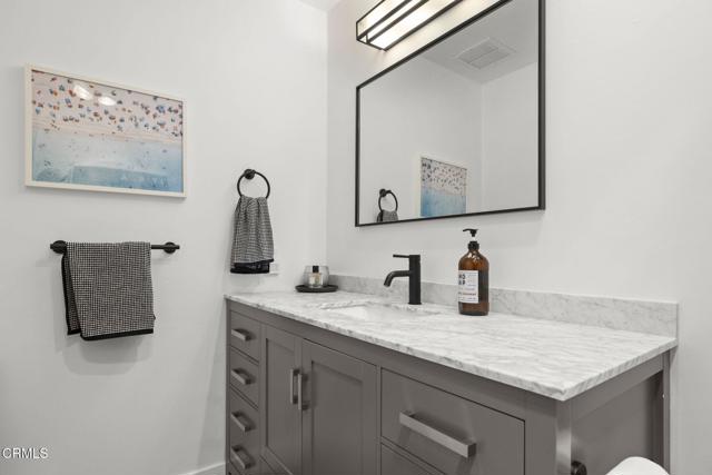 Detail Gallery Image 31 of 40 For 1932 N Jameson Ln #B,  Santa Barbara,  CA 93108 - 3 Beds | 2 Baths