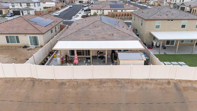 25709 Buckeye Meadow Lane, Homeland CA: https://media.crmls.org/mediaz/7273bd96-6f8c-4de7-a73d-5c278c9fc55b.jpg