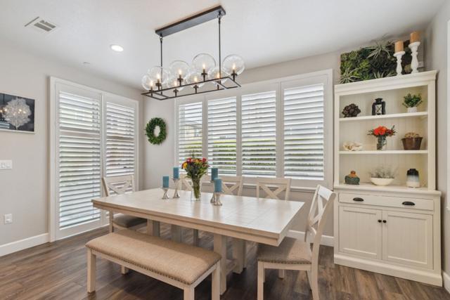 2610 Lighthouse Lane, Marina CA: https://media.crmls.org/mediaz/727408e0-379f-4f80-bd93-4efedf5ce489.jpg