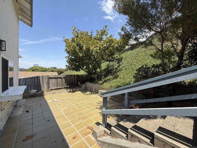 Detail Gallery Image 31 of 37 For 3570 Tony Dr, San Diego,  CA 92122 - 4 Beds | 2/1 Baths