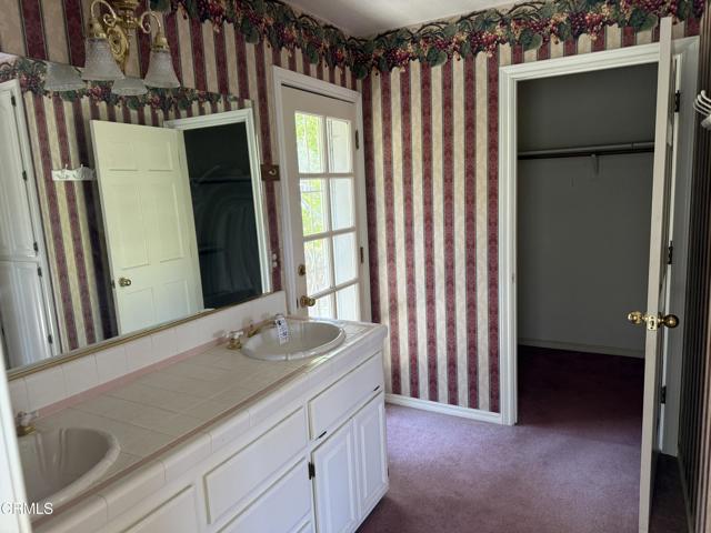 22600 Sunrise Court, Tehachapi CA: https://media.crmls.org/mediaz/727516cf-c39c-472e-8b56-81cc6471b409.jpg
