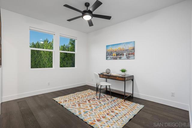 2807 California Poppy Street, Escondido CA: https://media.crmls.org/mediaz/727569c5-f99e-4e66-af47-fe886a08c201.jpg