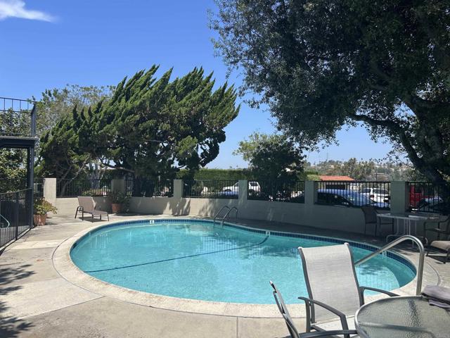 Detail Gallery Image 19 of 19 For 2507 Navarra Dr #202,  Carlsbad,  CA 92009 - 1 Beds | 1 Baths