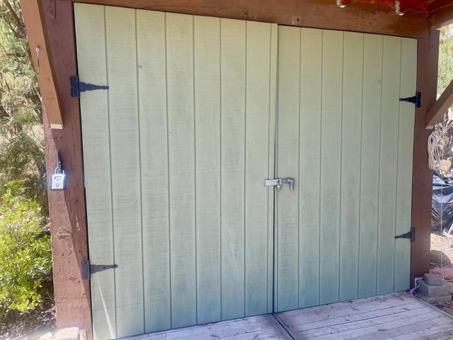 38281 Western Hills Drive, Anza CA: https://media.crmls.org/mediaz/7276951e-ad3b-46f3-b81b-b544ee7c9d75.jpg