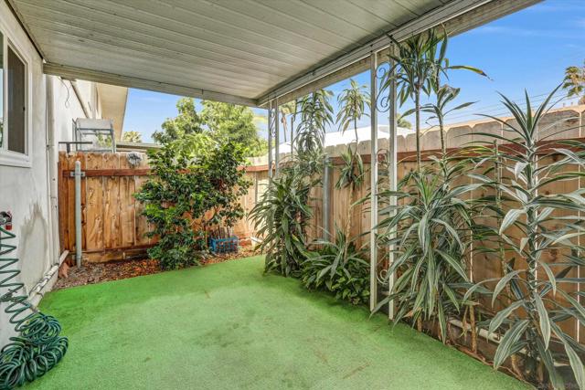 139 Fourth Ave, Chula Vista, California 91910, 2 Bedrooms Bedrooms, ,1 BathroomBathrooms,Townhouse,For Sale,Fourth Ave,250028610SD