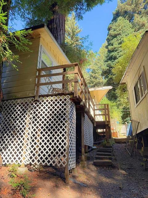 160 Nellie Lane, Boulder Creek CA: https://media.crmls.org/mediaz/7276d4f5-dcbb-4a78-a0f0-b21479404474.jpg