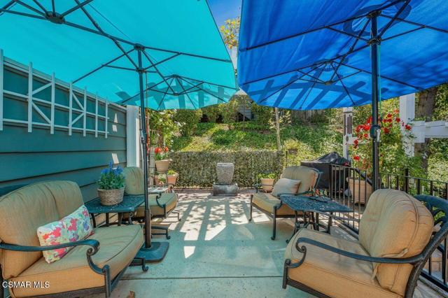 1495 N View Drive, Westlake Village CA: https://media.crmls.org/mediaz/727769dd-6db8-49f0-9685-7449323d0f63.jpg
