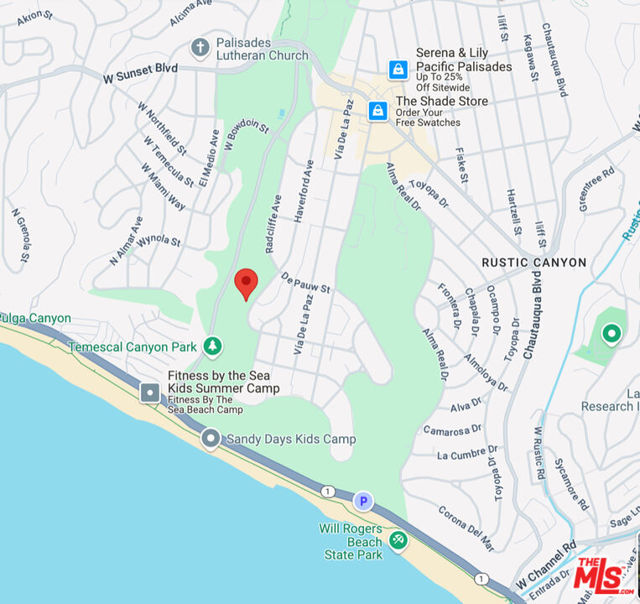 543 Radcliffe Avenue, Pacific Palisades CA: https://media.crmls.org/mediaz/7277cf56-08d1-40a7-80a6-8d1e5c547bff.jpg
