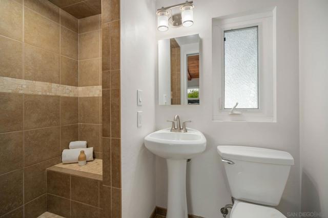 3537 Addison St, San Diego CA: https://media.crmls.org/mediaz/7278b3d6-587c-4d1d-b23e-d27b90ae3a17.jpg