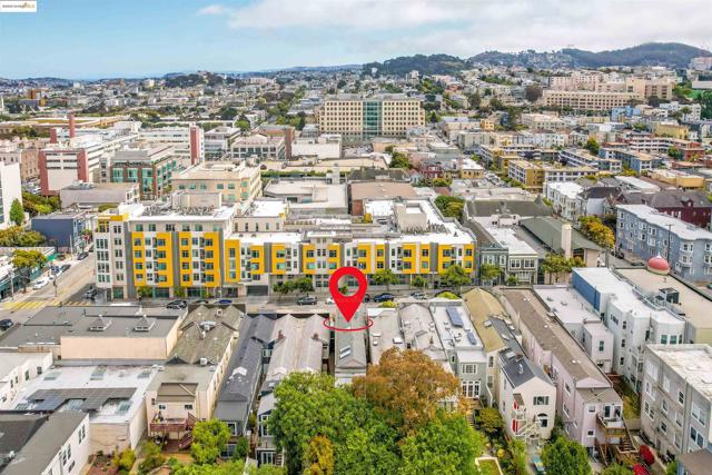 2654 Bush St, San Francisco CA: https://media.crmls.org/mediaz/72793e78-cbd9-4a33-96d9-7ad8c87f1844.jpg