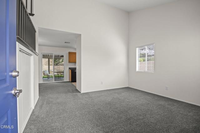 11381 Cid Street, Ventura CA: https://media.crmls.org/mediaz/7279b52c-5941-4310-bc32-2068ce0fa768.jpg