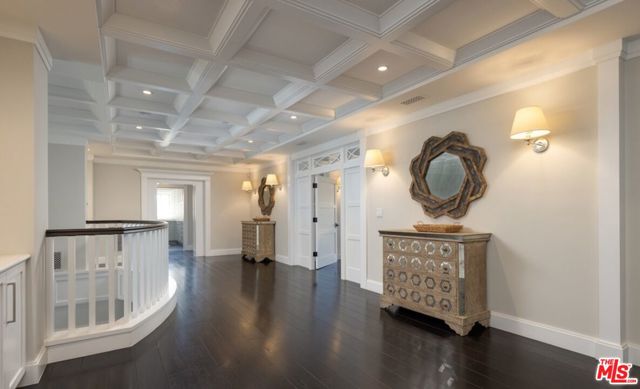 2311 Worthing Lane, Los Angeles CA: https://media.crmls.org/mediaz/7279dc3b-47a4-4bca-92db-189a16d6f9f0.jpg