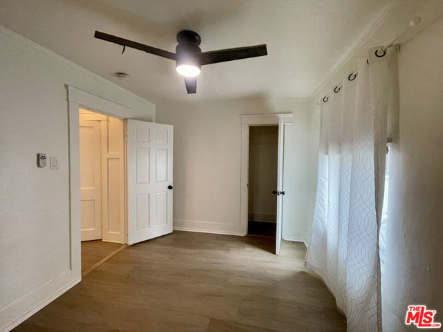 223 Lake Shore Terrace, Los Angeles CA: https://media.crmls.org/mediaz/7279ed78-fb4c-4562-b7be-265e22ca03ec.jpg