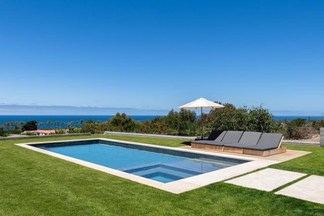 6260 Waverly Avenue, La Jolla CA: https://media.crmls.org/mediaz/727bcf27-68fb-4e9e-9589-e7d1d59785c4.jpg