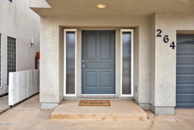 Detail Gallery Image 6 of 57 For 264 Hollywood Bld, Oxnard,  CA 93035 - 4 Beds | 3 Baths