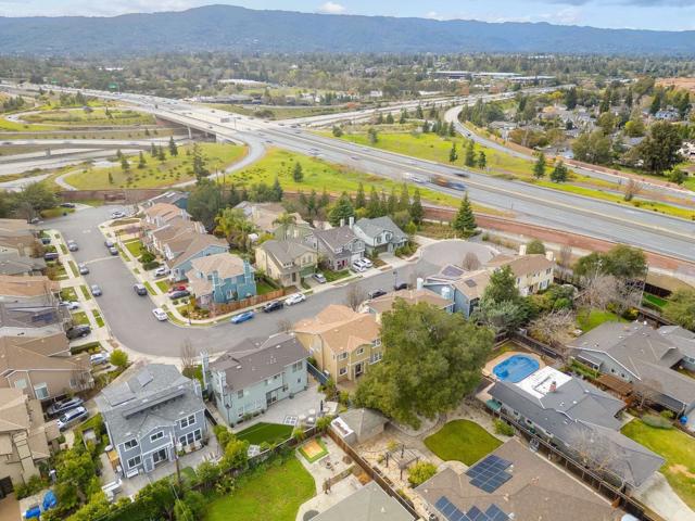 219 Beethoven Lane, Los Gatos CA: https://media.crmls.org/mediaz/727ececd-13f7-4f1e-9fea-ffd8c6391408.jpg
