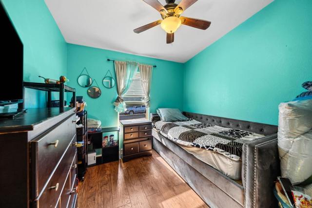 402 63Rd Street, San Diego CA: https://media.crmls.org/mediaz/727ff38d-a2da-4e26-9920-7840880f5799.jpg