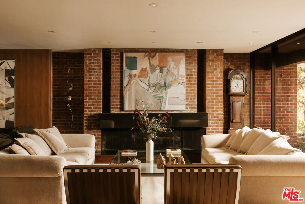 MLS #26923971 image #5