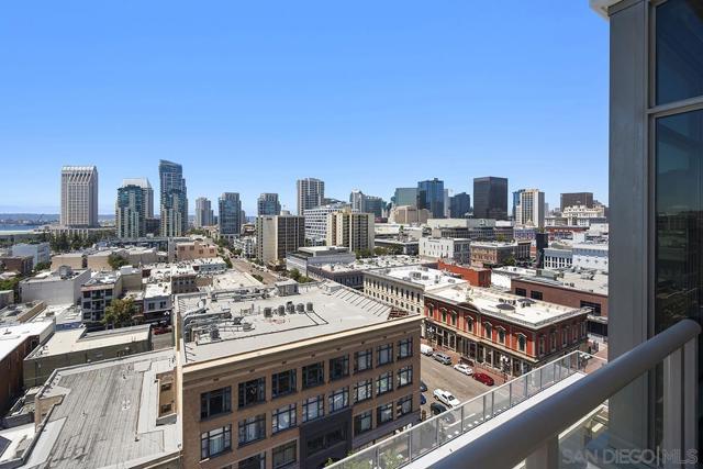 575 6th Avenue, San Diego CA: https://media.crmls.org/mediaz/728029b7-dbac-4b13-b7fa-5f27cadf7781.jpg