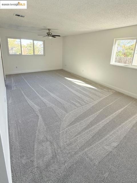 1916 Gamay DR, Oakley CA: https://media.crmls.org/mediaz/72805497-0483-4922-a77c-f1ef3e0826a5.jpg