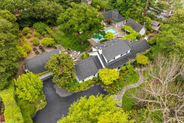 37 Lupin Lane, Atherton CA: https://media.crmls.org/mediaz/72810445-3c8e-4f49-97b8-fa6794691ebc.jpg