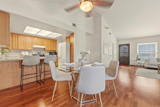 Detail Gallery Image 11 of 41 For 2231 Durasno Ln, Spring Valley,  CA 91977 - 4 Beds | 2 Baths