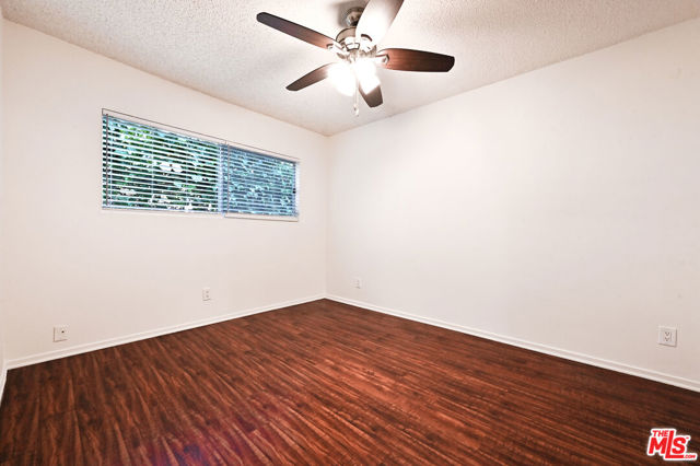 1868 10th Street, Santa Monica CA: https://media.crmls.org/mediaz/7282b6b4-e120-41b2-aa8c-50d4437f09d8.jpg