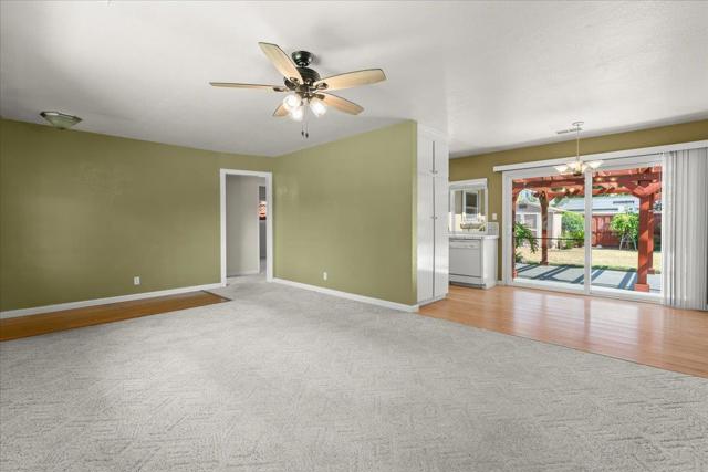 1239 Swaner Drive, Gilroy CA: https://media.crmls.org/mediaz/7282f157-a7d2-40ea-9f82-4ef73d6bfbec.jpg