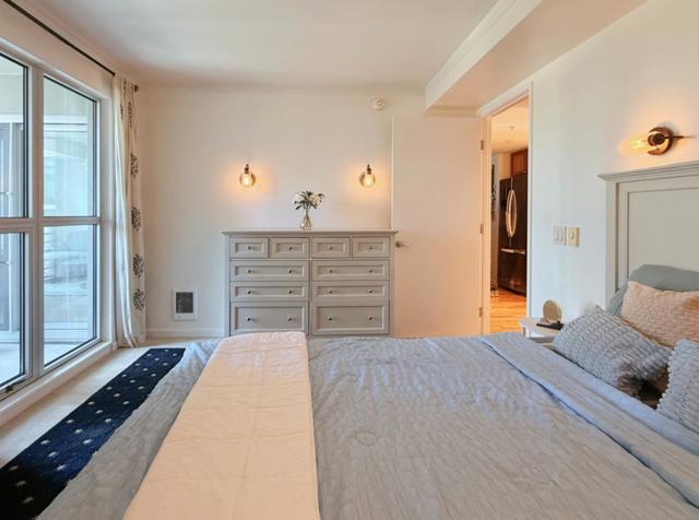 400 Beale Street, San Francisco CA: https://media.crmls.org/mediaz/72840ffb-8ba3-467f-9431-1194b2413a30.jpg