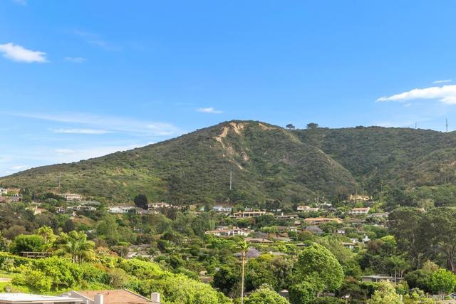 2500 Torrey Pines Rd, La Jolla CA: https://media.crmls.org/mediaz/728476f9-67c7-41c7-84b0-b1afe19d9239.jpg