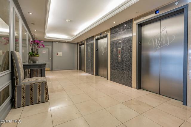 10660 Wilshire Boulevard, Los Angeles CA: https://media.crmls.org/mediaz/7284d652-85dd-4572-8cea-2171a3c560c1.jpg